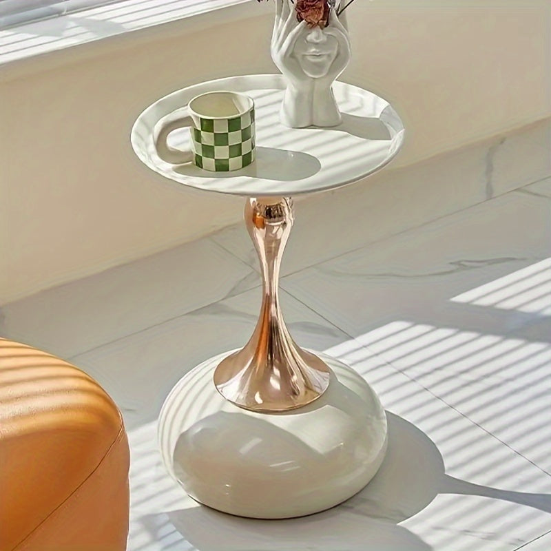 French-Inspired Iron Table 1pc French-Inspired Iron Side Table - Modern European Small Space End Table - White & Black Round Metal Coffee Table