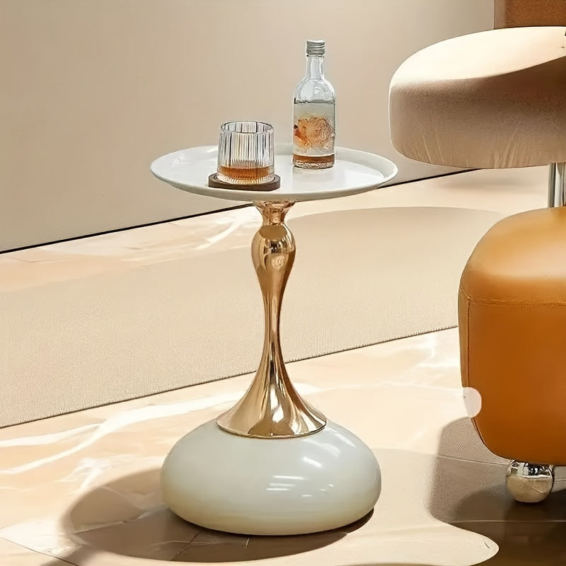 French-Inspired Iron Table 1pc French-Inspired Iron Side Table - Modern European Small Space End Table - White & Black Round Metal Coffee Table