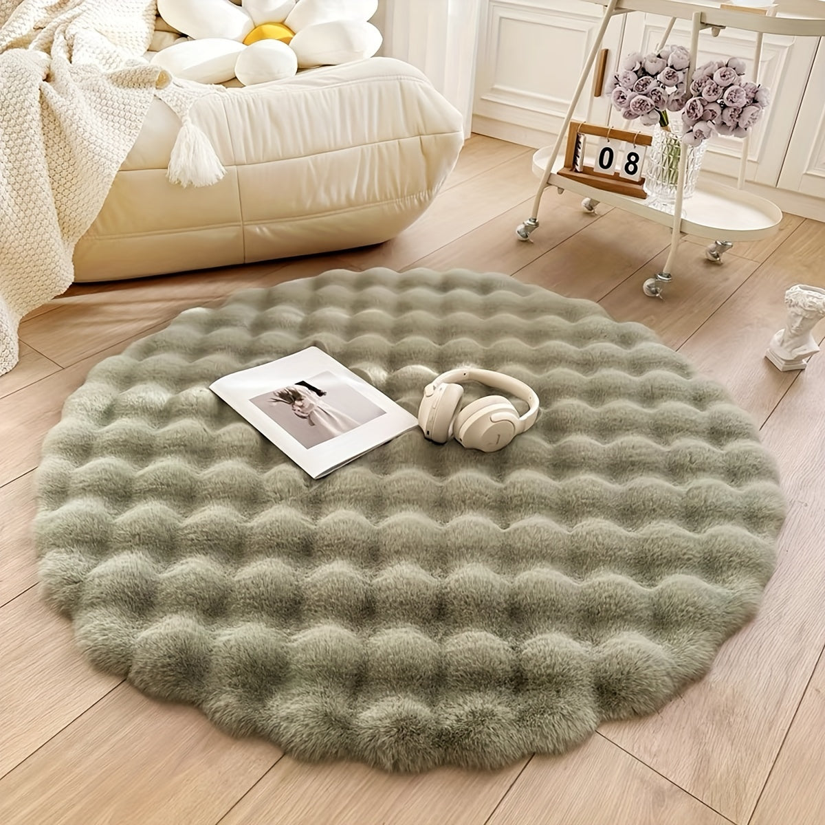 1pc, Round Bubble Fleece Fabric Simple Solid Color Fluffy Soft Comfortable Easy To Clean Furry Warm Cute Indoor Decorative Carpet, Four Colors Available, Suitable For Bedroom, Living Room, Clothes Room, Vanity And Other Areas 35.43*35.43in (90*90cm)