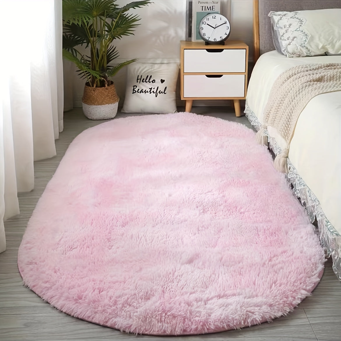 Plush Oval Area Rug for Bedroom and Living Room - Soft Polyester, Hand Washable, Perfect for Coffee Table and Doorway Decor